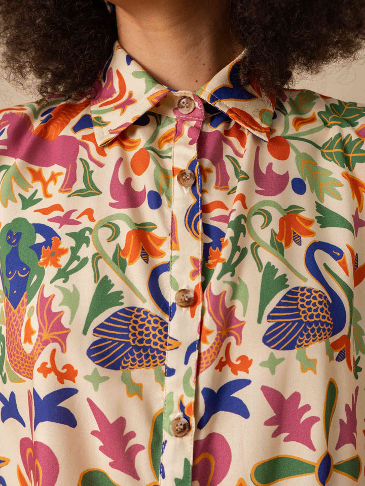 blusa_feminina_estampada_botao_duas_design_moda_autoral_recife_pernambuco
