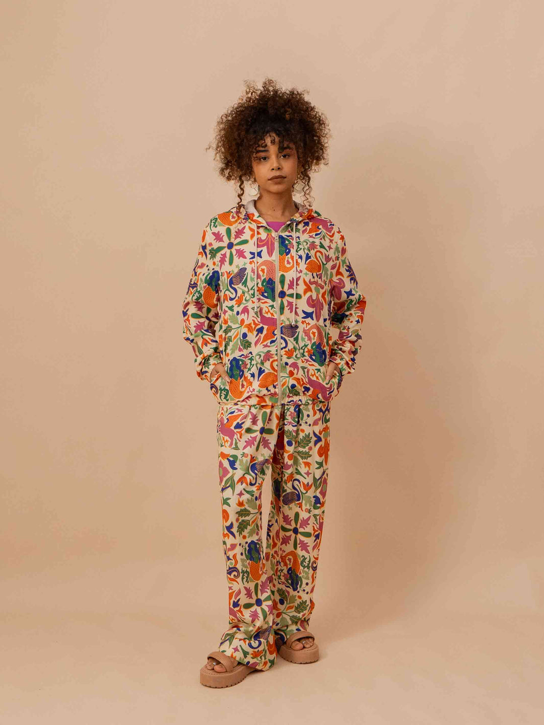 casaco_bomber_estampado_duas_design_moda_autoral_recife_pernambuco