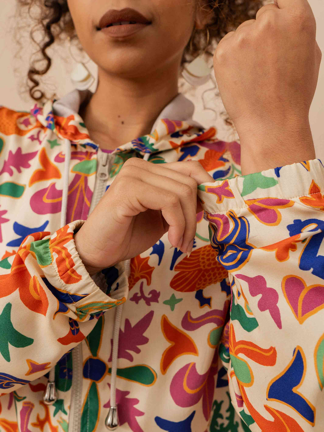 casaco_bomber_estampado_duas_design_moda_autoral_recife_pernambuco