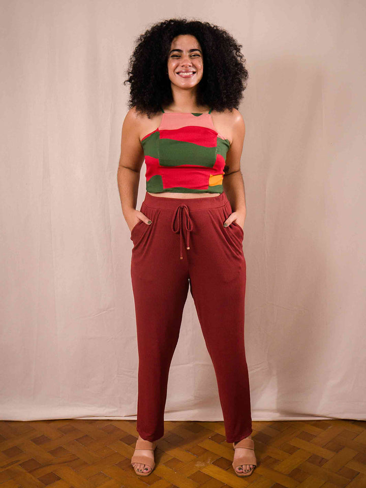 calça elastico malha canelada vermelho duas design moda autoral