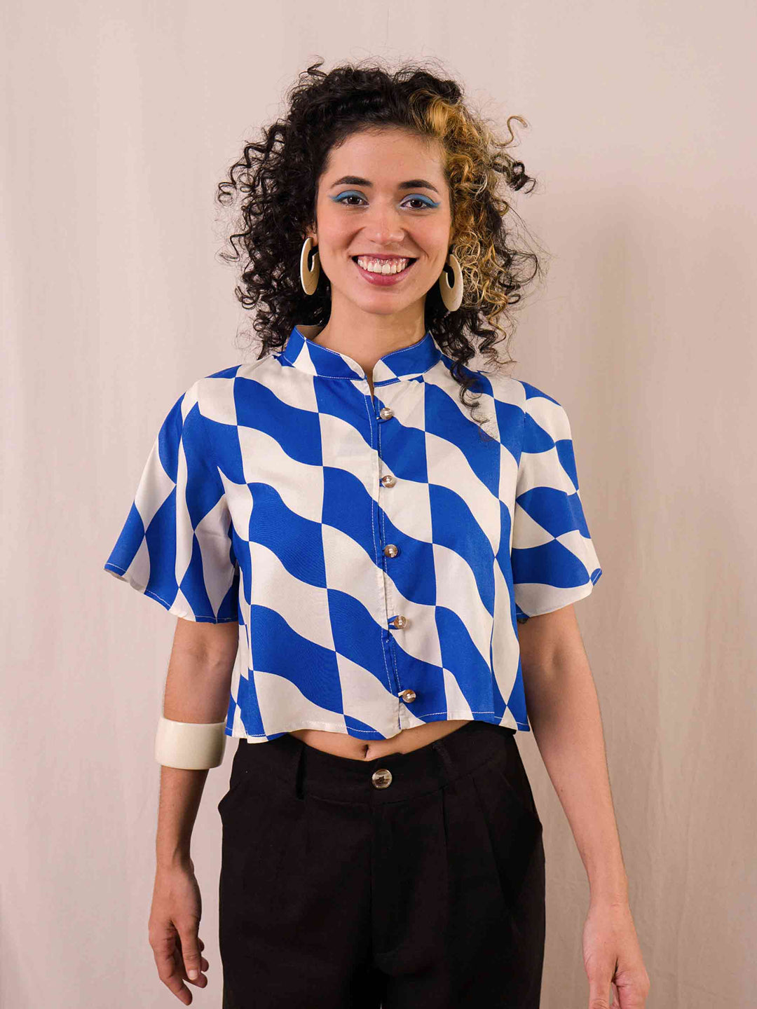 cropped_feminina_estampada_duas-design_moda-autoral