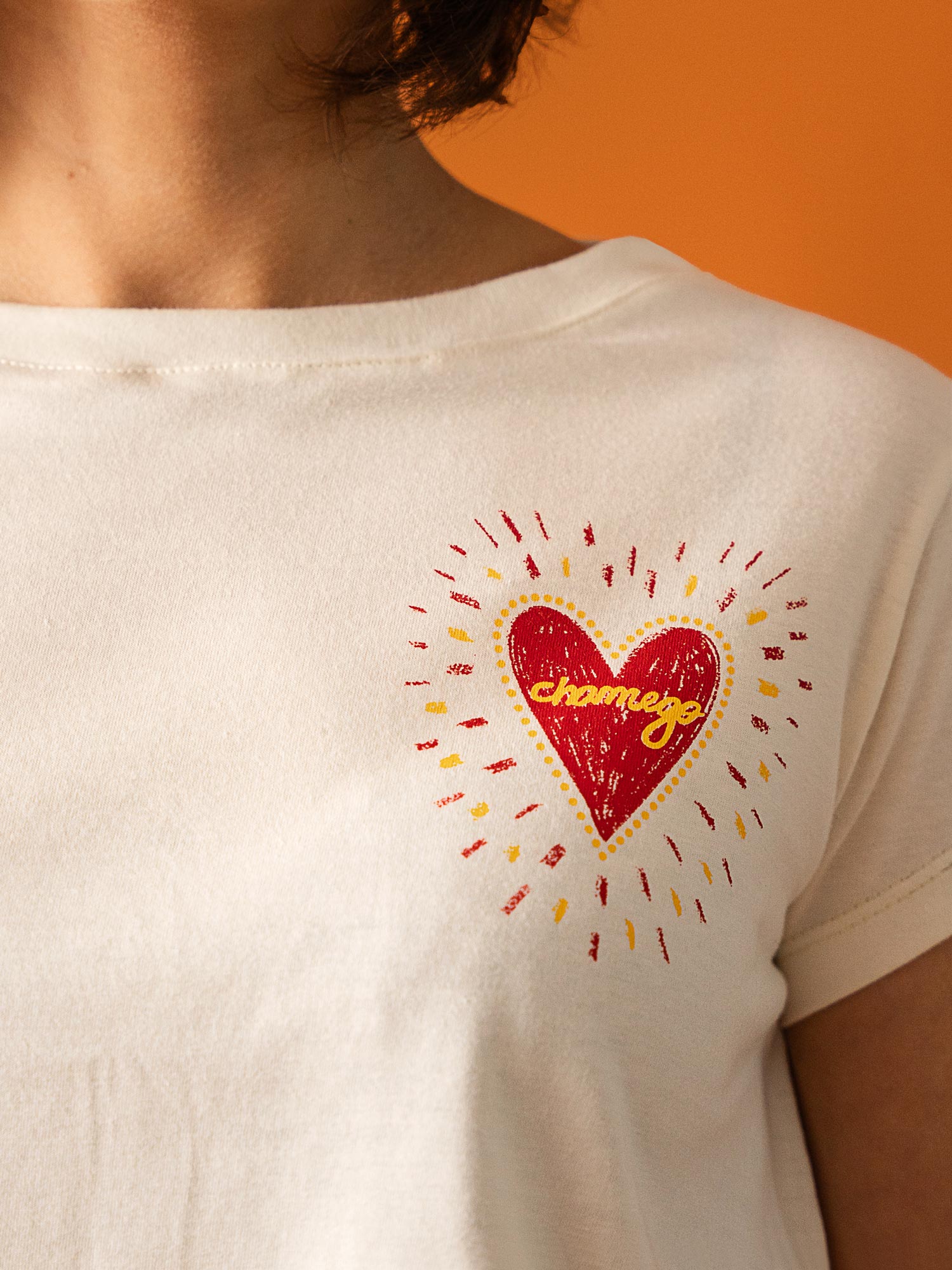 T-SHIRT