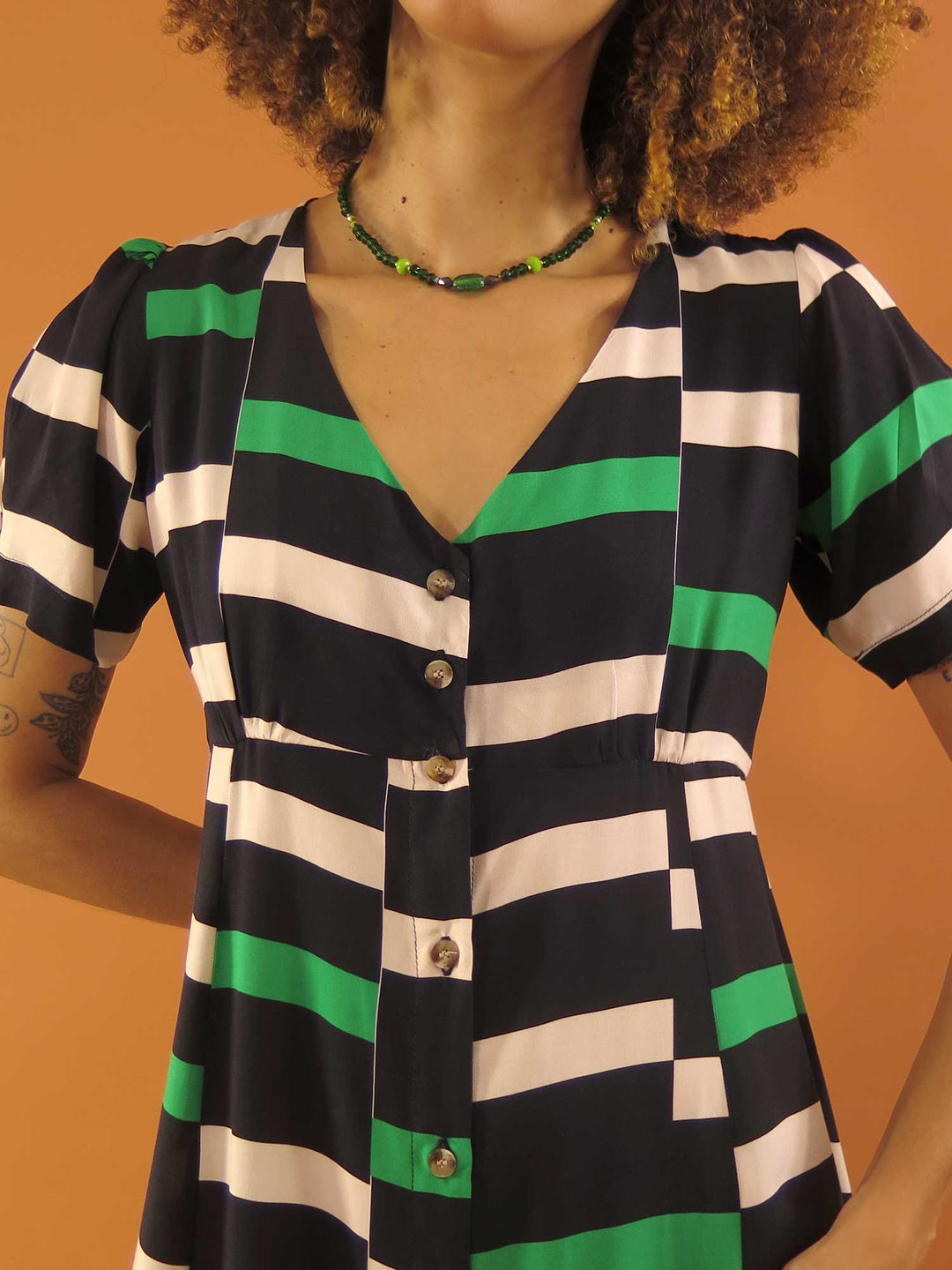 VESTIDO DAI CURTO