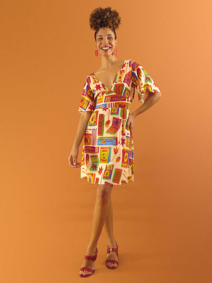 VESTIDO NINA CURTO