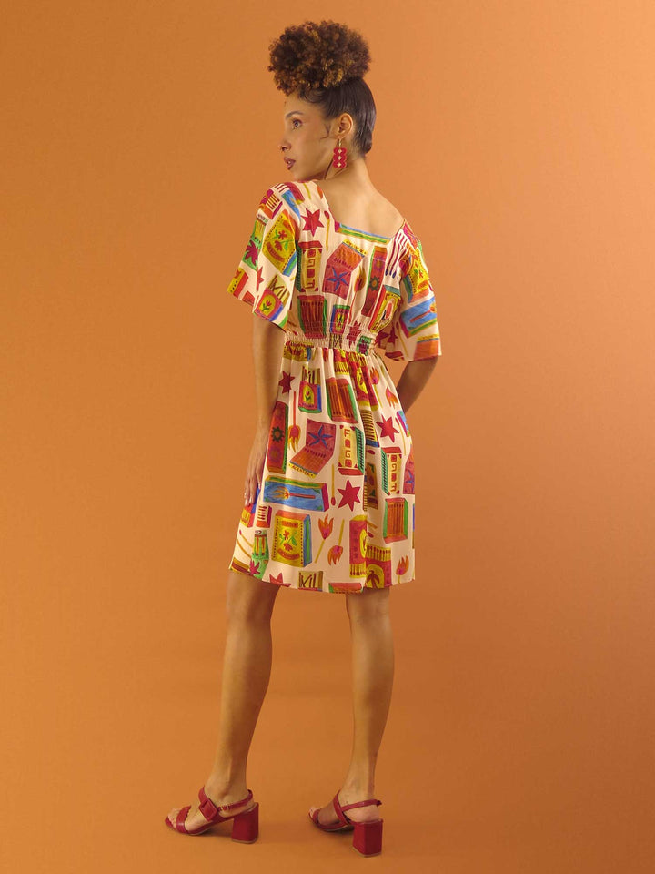 VESTIDO NINA CURTO