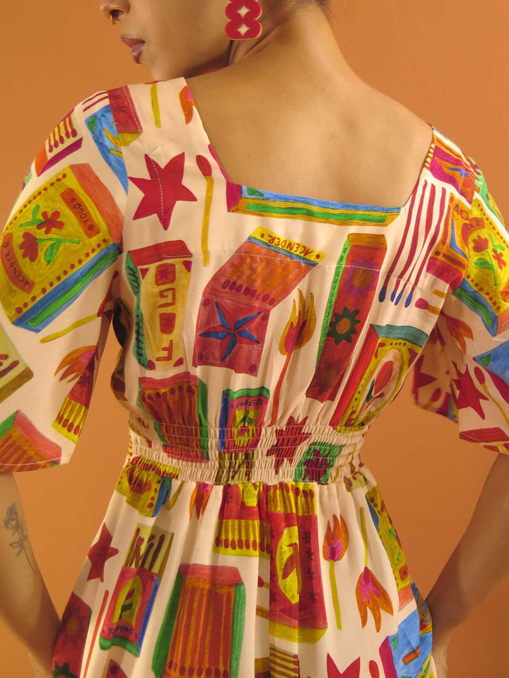 VESTIDO NINA CURTO