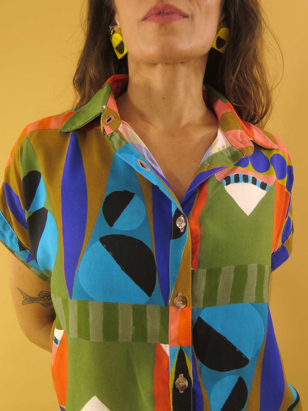 BLUSA BOTÃO