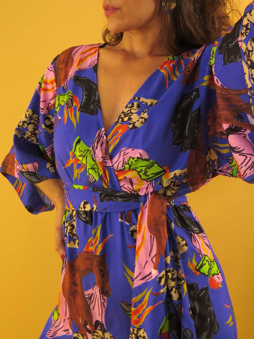VESTIDO KIMONO LONGUETE