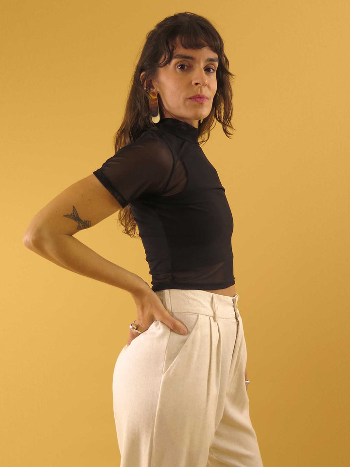 CROPPED SARA