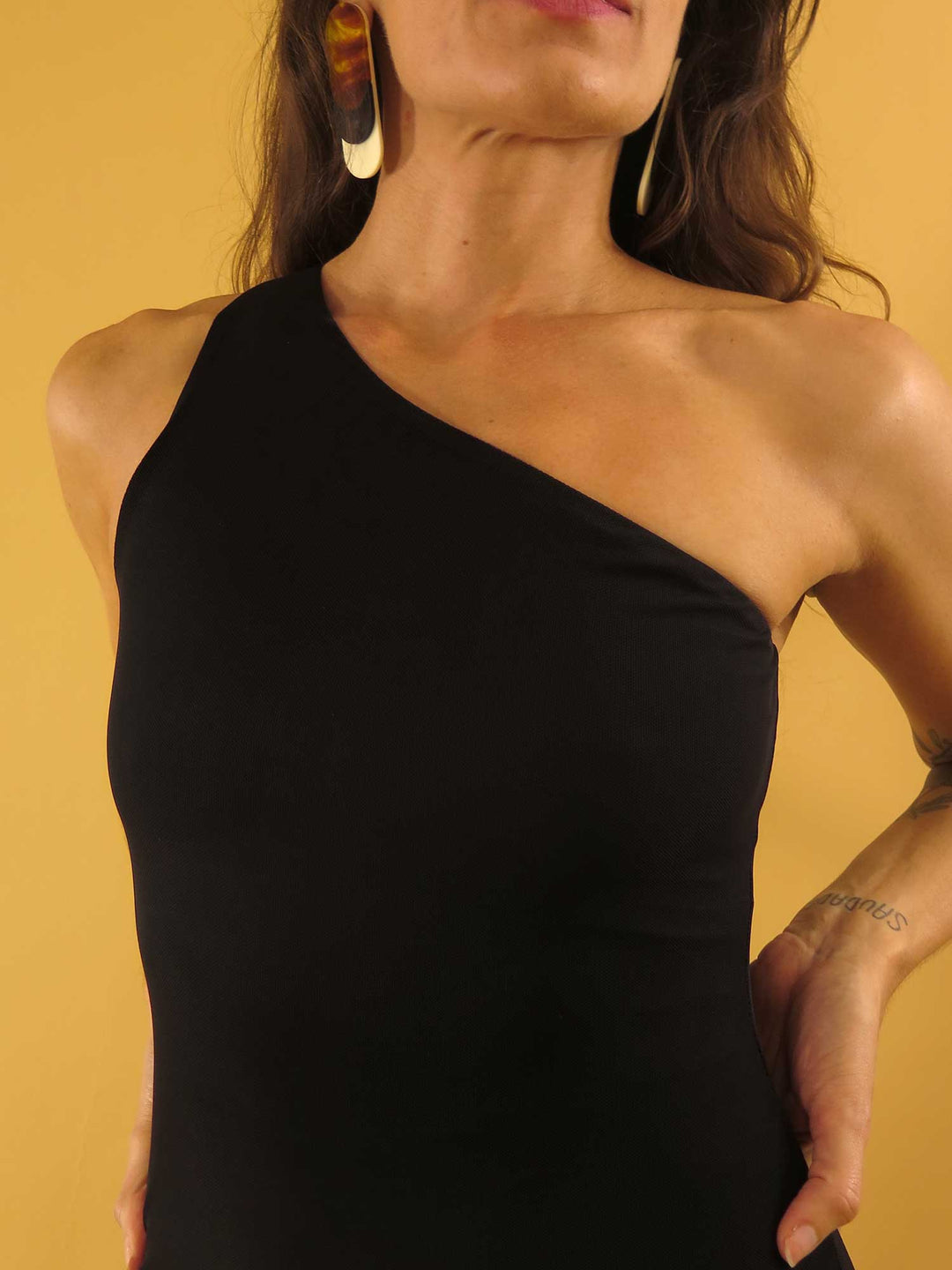 VESTIDO OMBRO SO