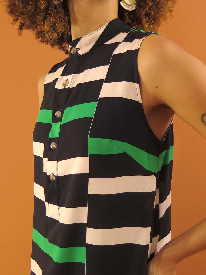 VESTIDO GOLA PADRE LONGUETE