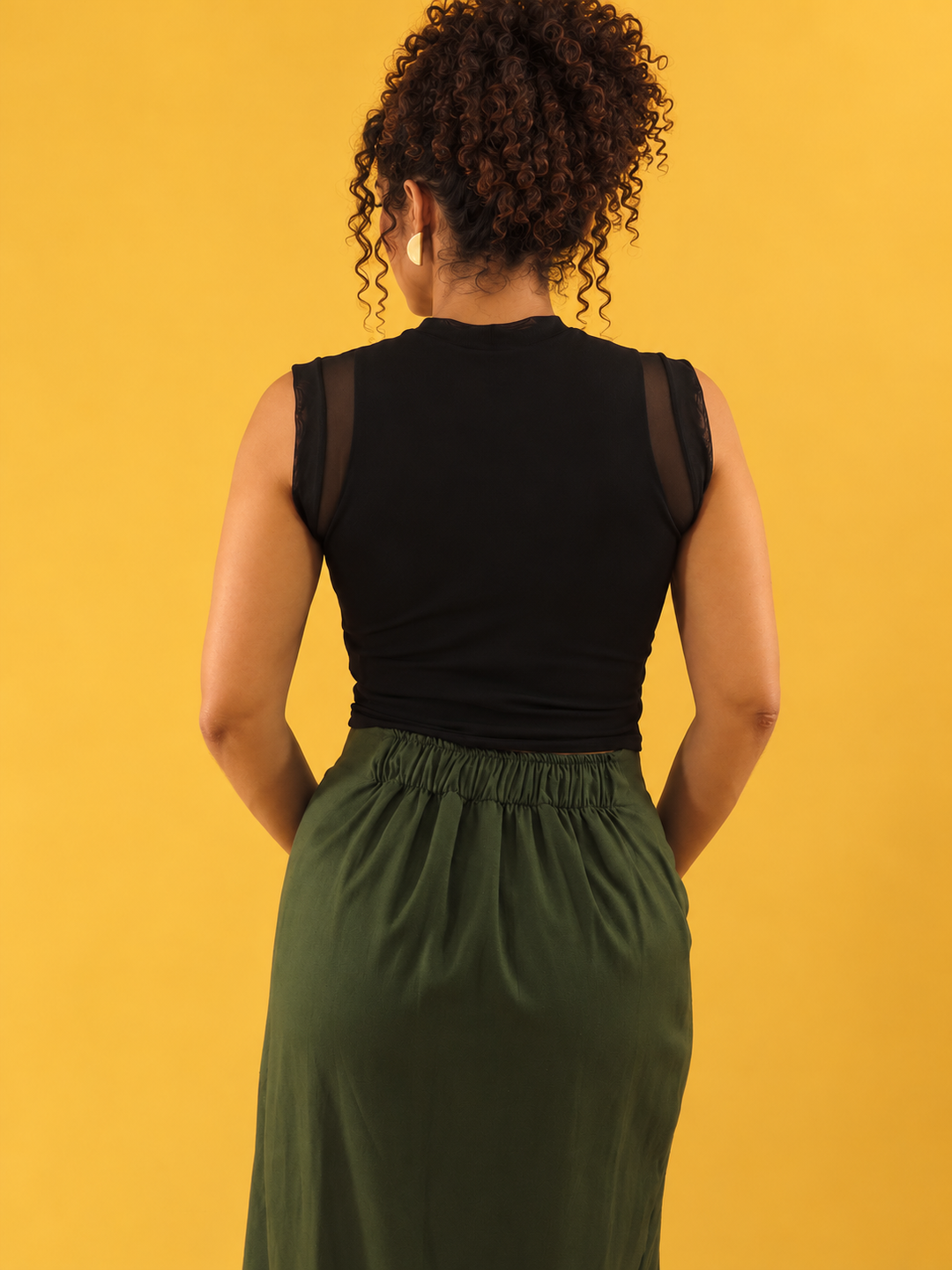 CROPPED LUANA