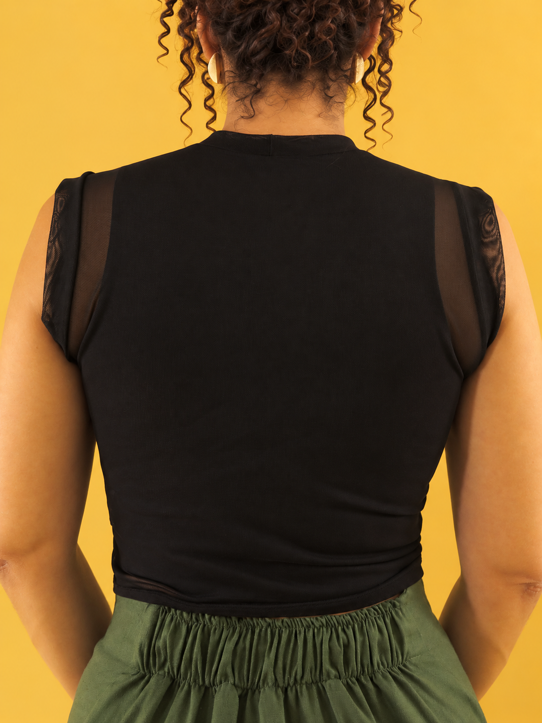 CROPPED LUANA