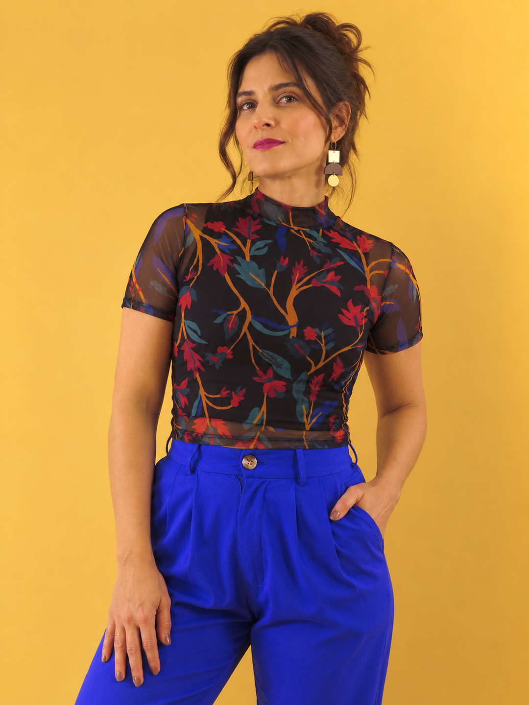 CROPPED SARA