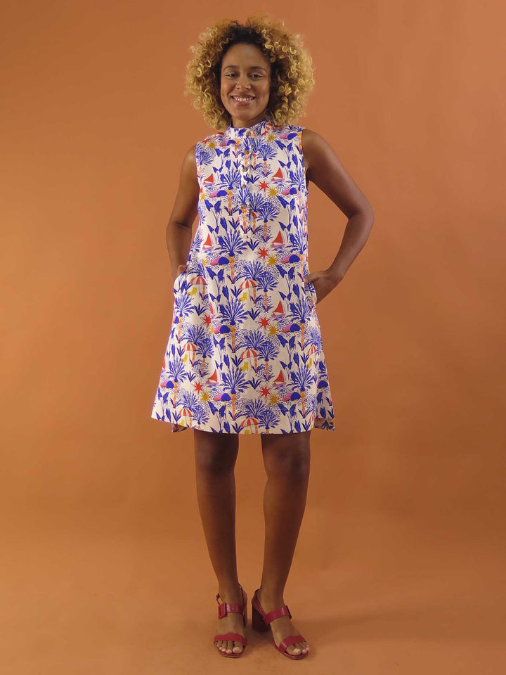 VESTIDO GOLA PADRE CURTO