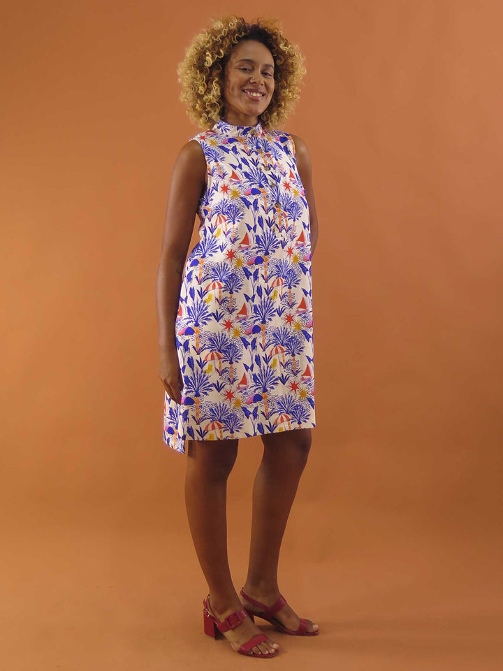 VESTIDO GOLA PADRE CURTO