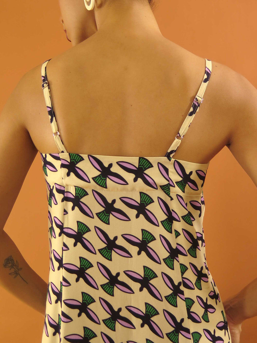 VESTIDO GIO LONGUETE
