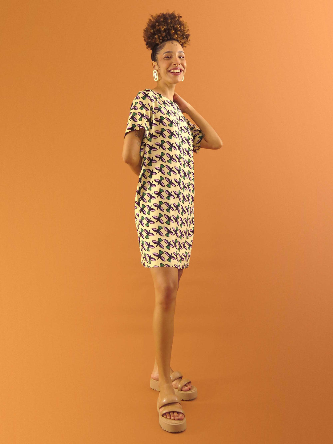 VESTIDO MALU CURTO