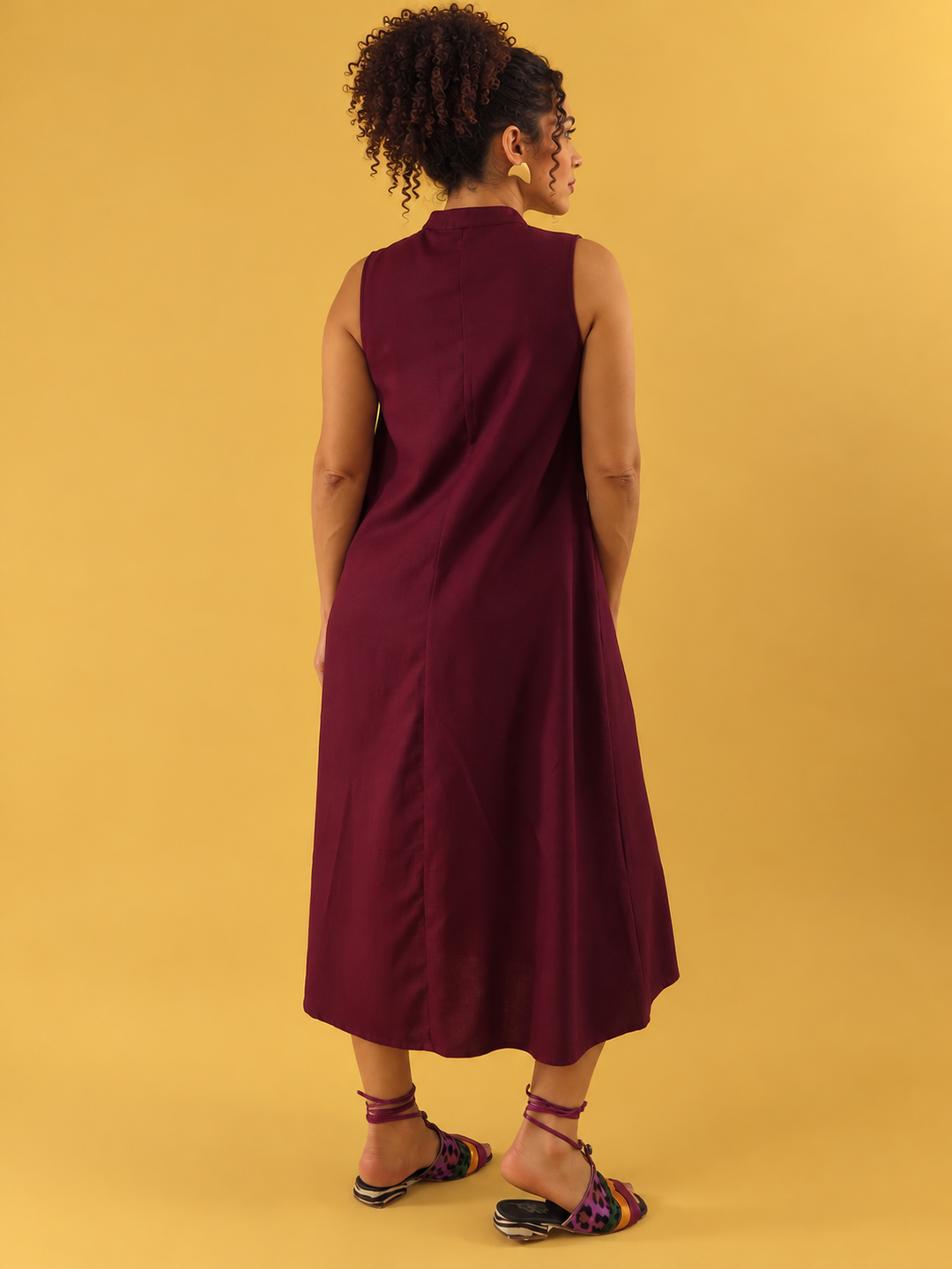 VESTIDO GOLA PADRE