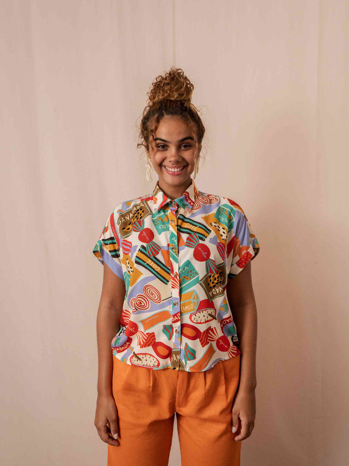 blusa_botao_feminina_estampada_duas-design_moda-autoral_recife_pernambuco