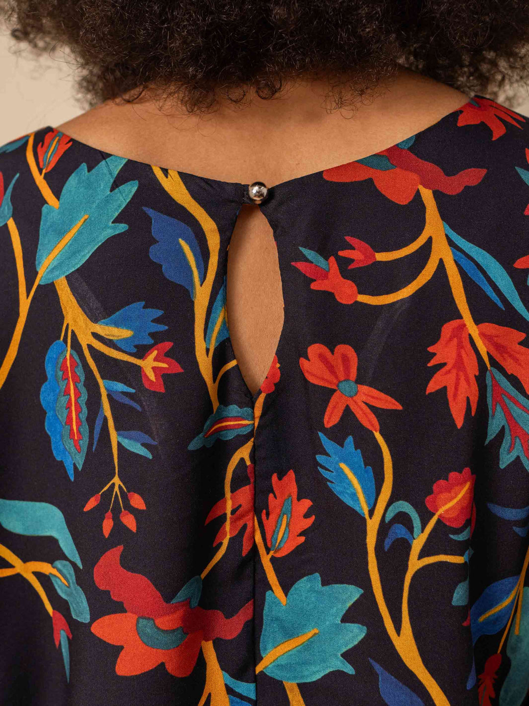 blusa_feminina_estampada_bufante_duas_design_moda_autoral_recife_pernambuco