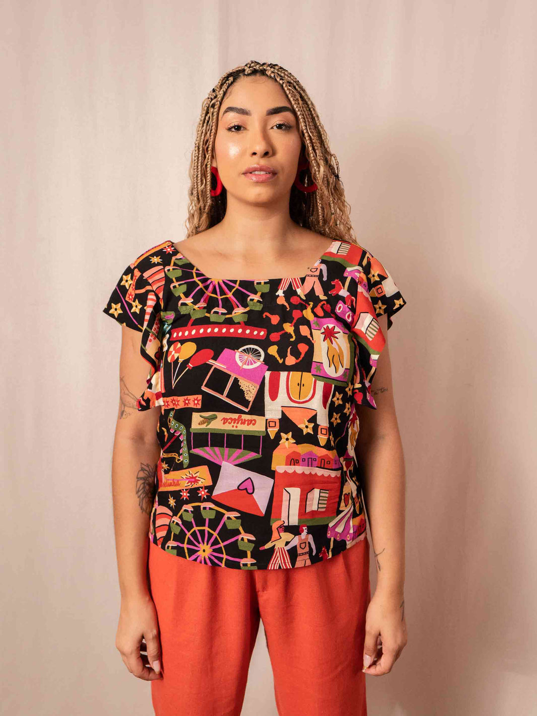 blusa_feminina_estampada_duas-design_moda-autoral_quermesse