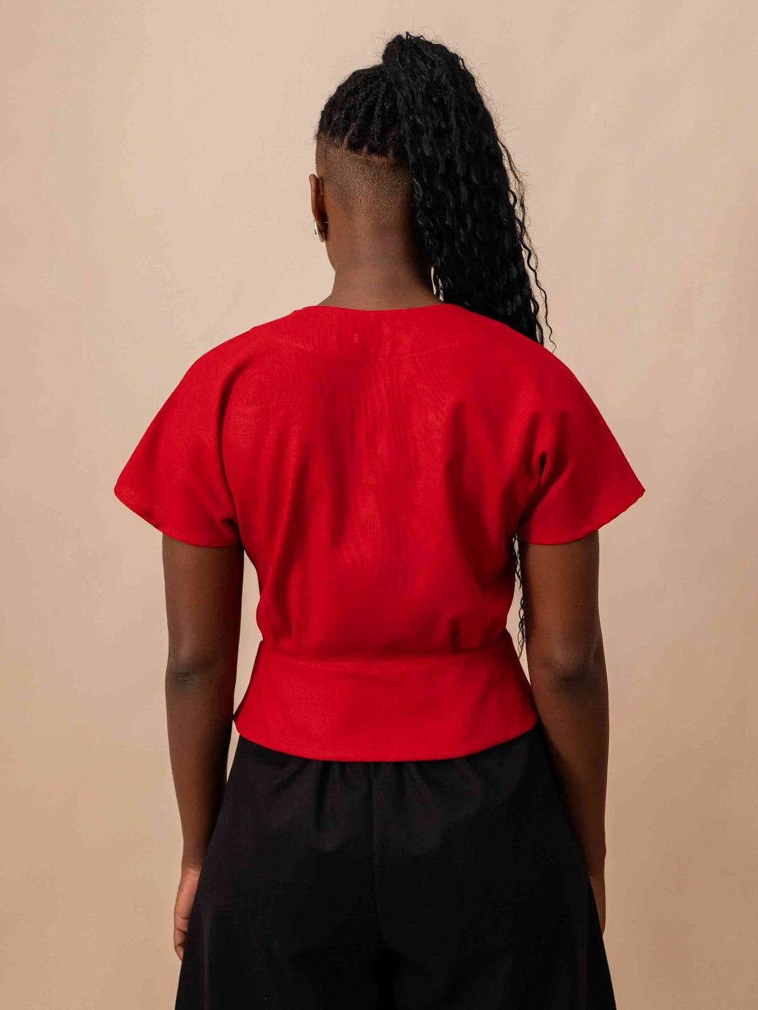 blusa_feminina_transpassada_duas_design_moda_autoral_recife_pernambuco