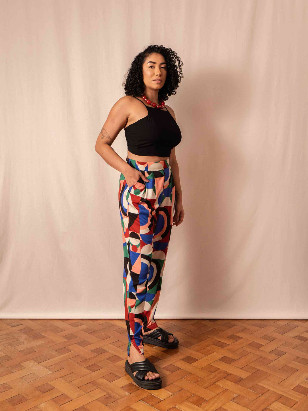 calca_estampada_duas-design_moda-autoral
