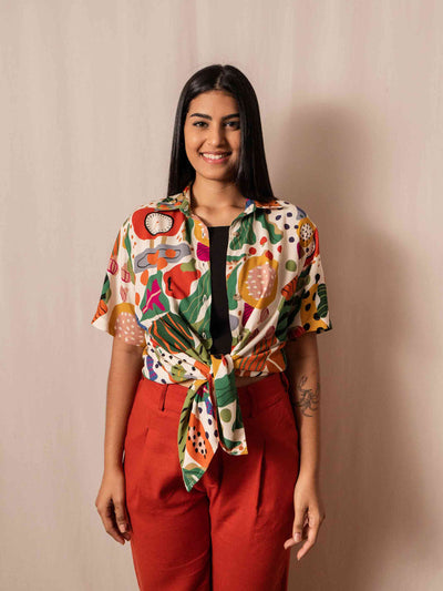 camisa_botao_feminina_estampada_duas-design_moda-autoral