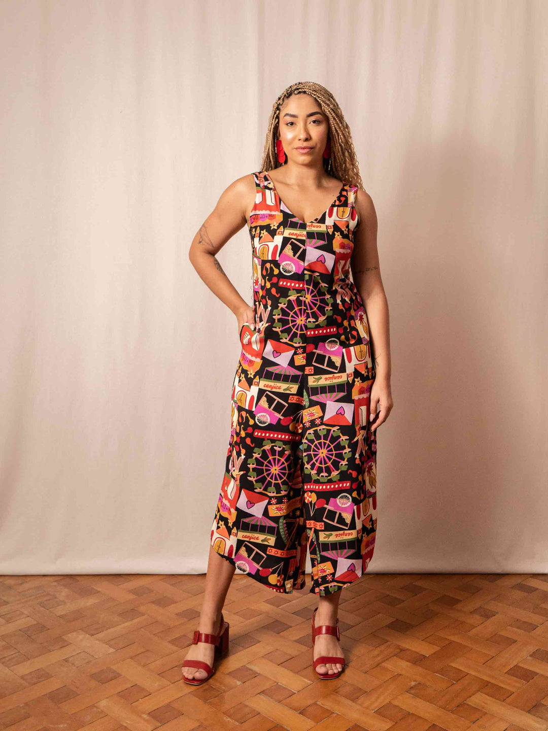macacourt_feminino_estampado_duas-design_moda-autoral