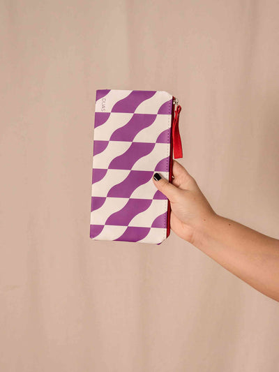 necessaire_estampada_duas-design_moda-autoral_roxa
