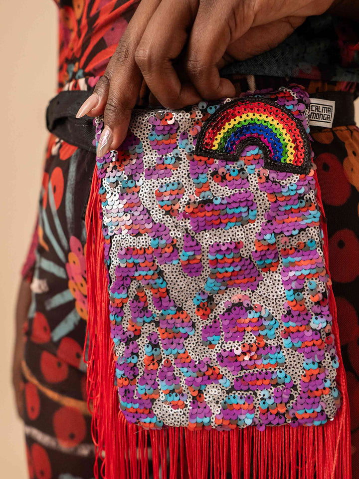 pochete_arco-iris_paete_franjas_duas-design_moda-autoral_recife_pernambuco