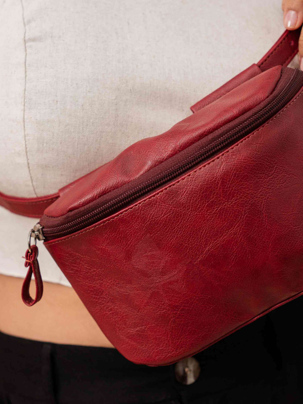 pochete_couro_duas-design_moda-autoral_recife_pernambuco