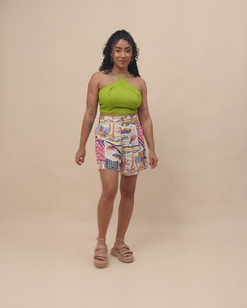 short_feminino_estampado_duas_design_moda_autoral_recife_pernambuco