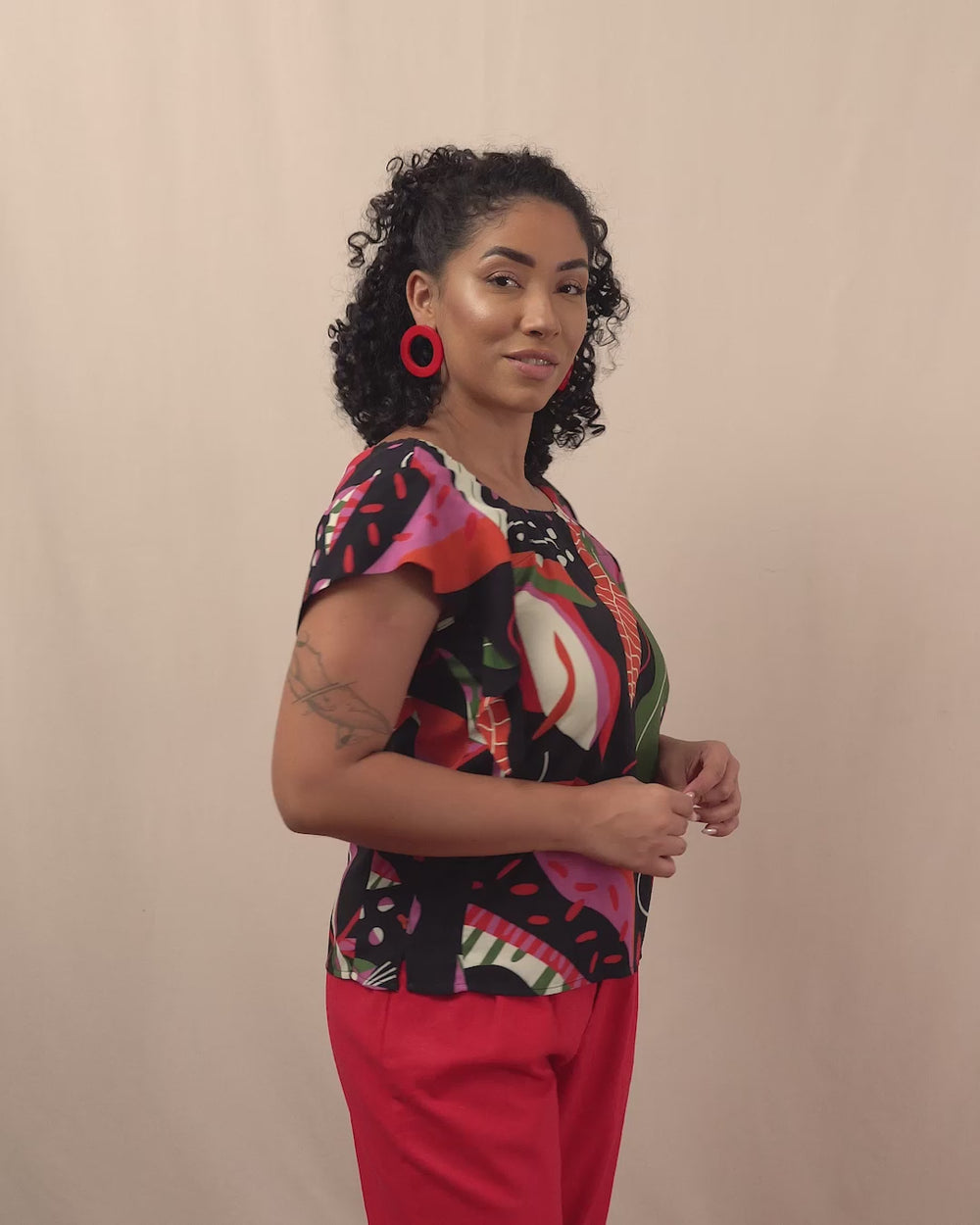 blusa_feminina_estampada_duas-design_moda-autoral_paramo