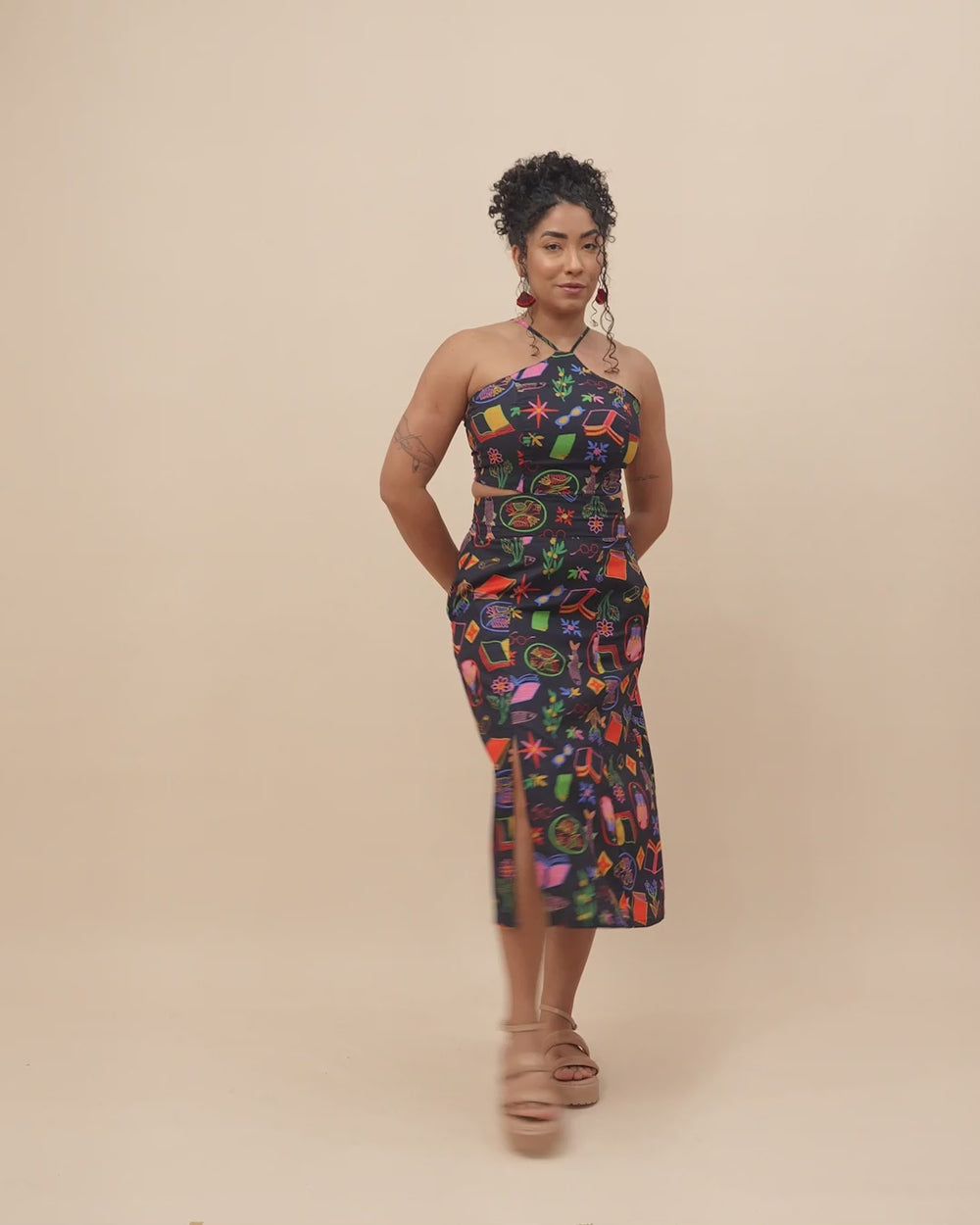vestido_midi_estampado_duas-design_moda-autoral_recife_pernambuco