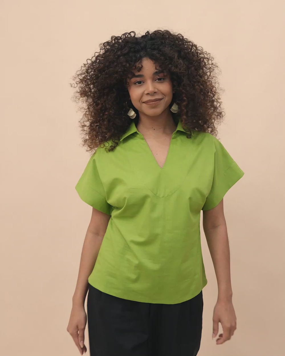blusa_feminina_algodao_verde_duas-design_moda-autoral_recife_pernambuco