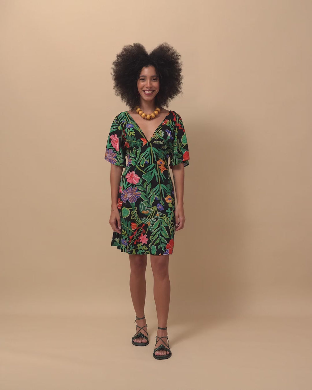 vestido_curto_estampado_duas_design_moda_autoral_recife_pernambuco