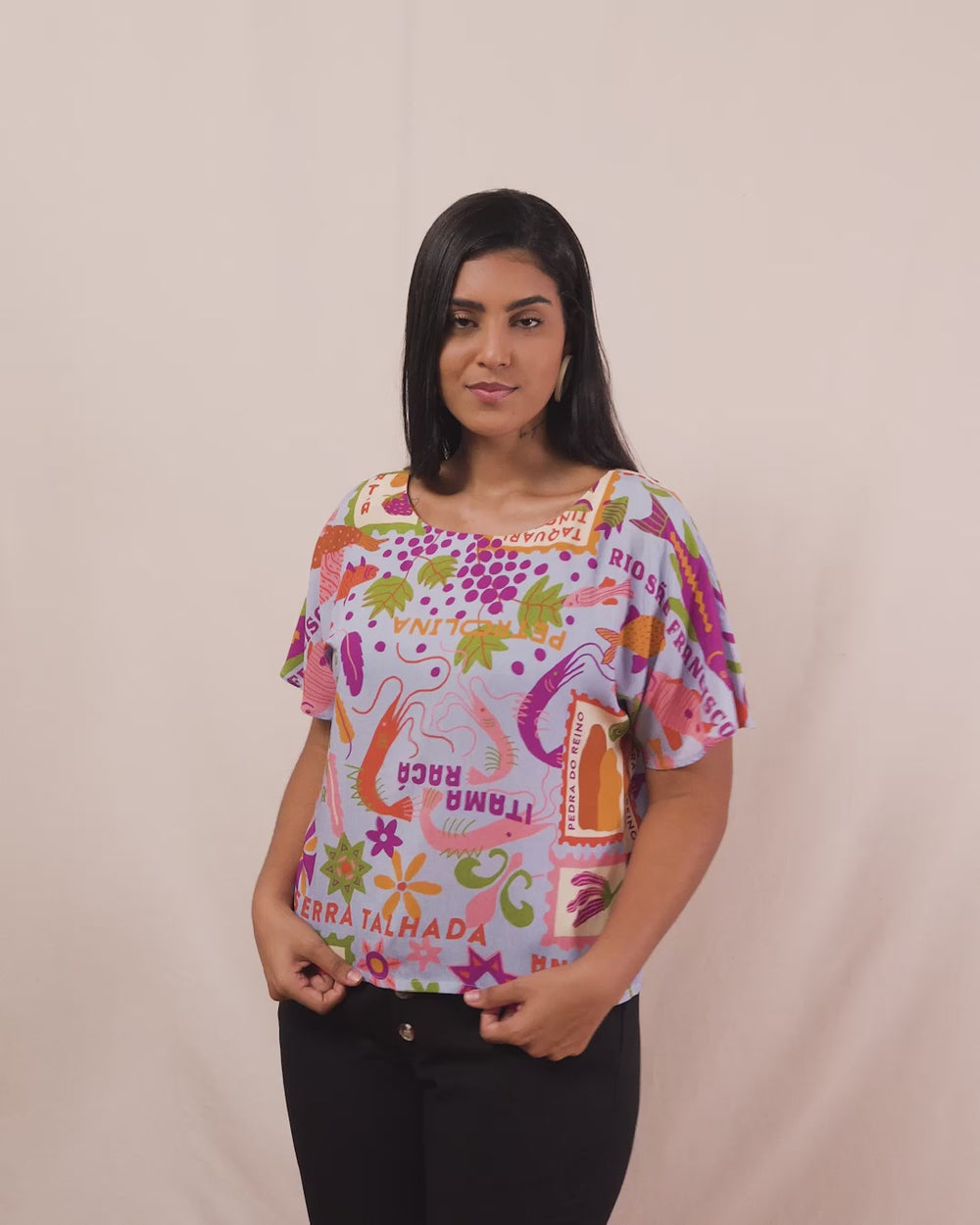 blusa_feminona_estampada_duas-design_moda-autoral