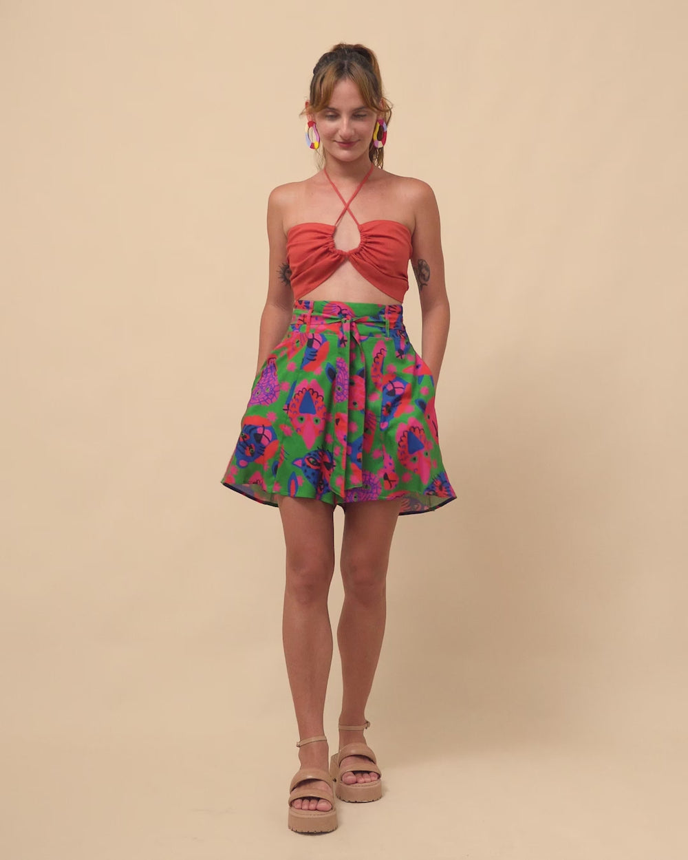 short_feminino_estampado_duas_design_moda_autoral_recife_pernambuco