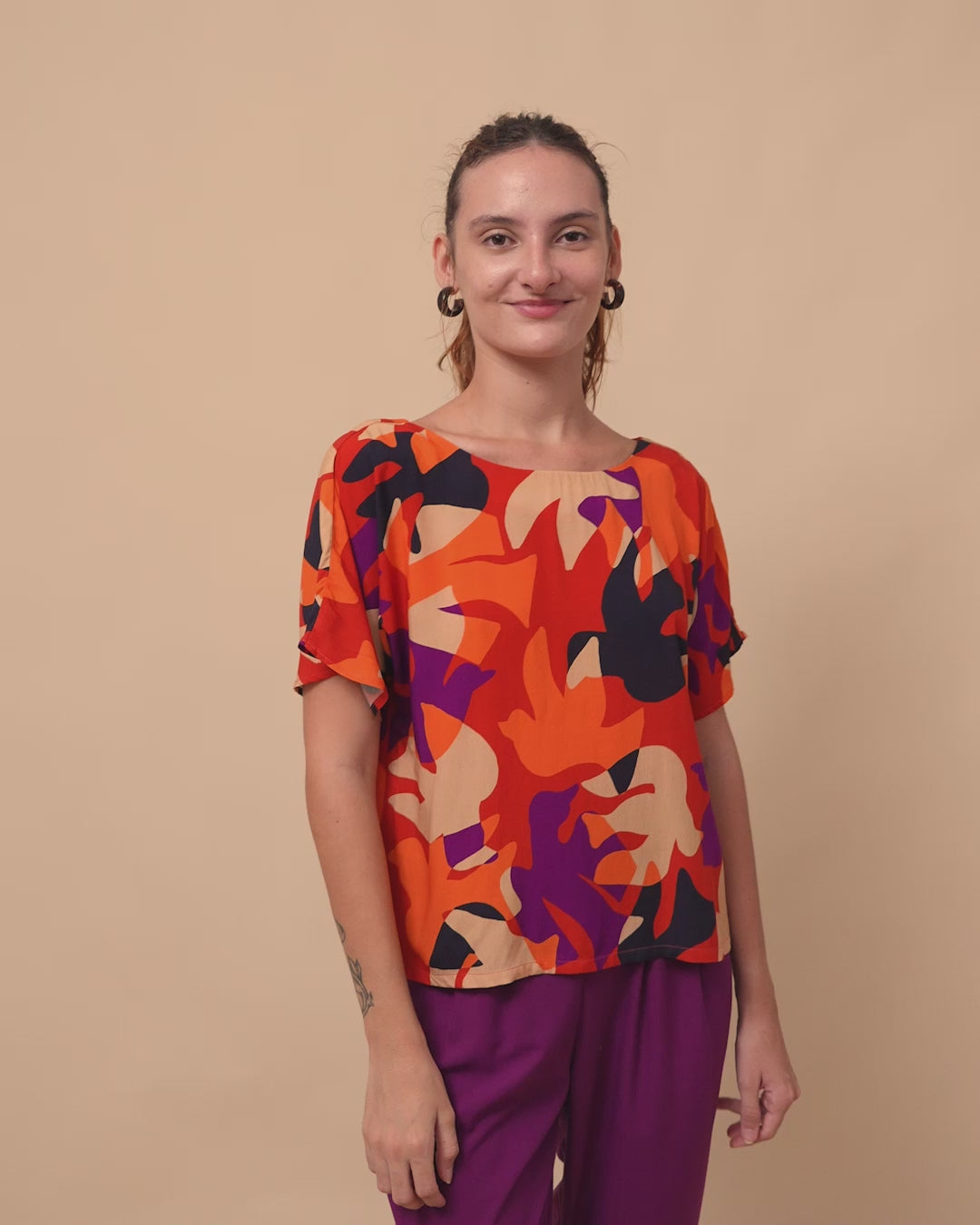 blusa_feminina_estampada_duas_design_moda_autoral_recife_pernambuco