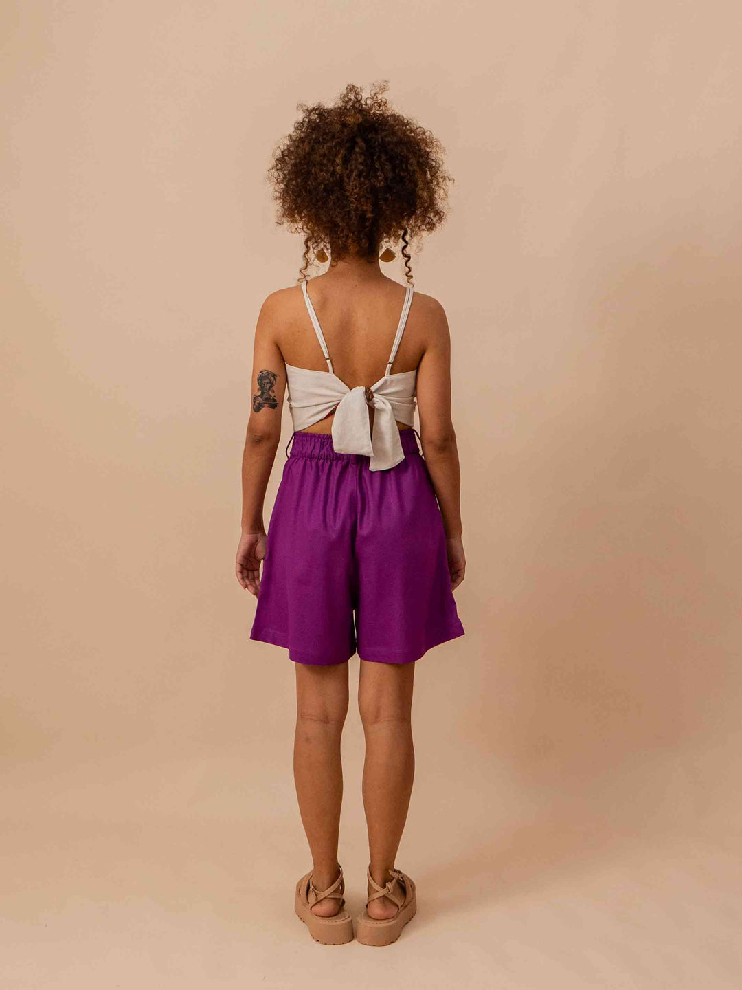 short_feminino_linho_duas_design_moda_autoral_recife_pernambuco