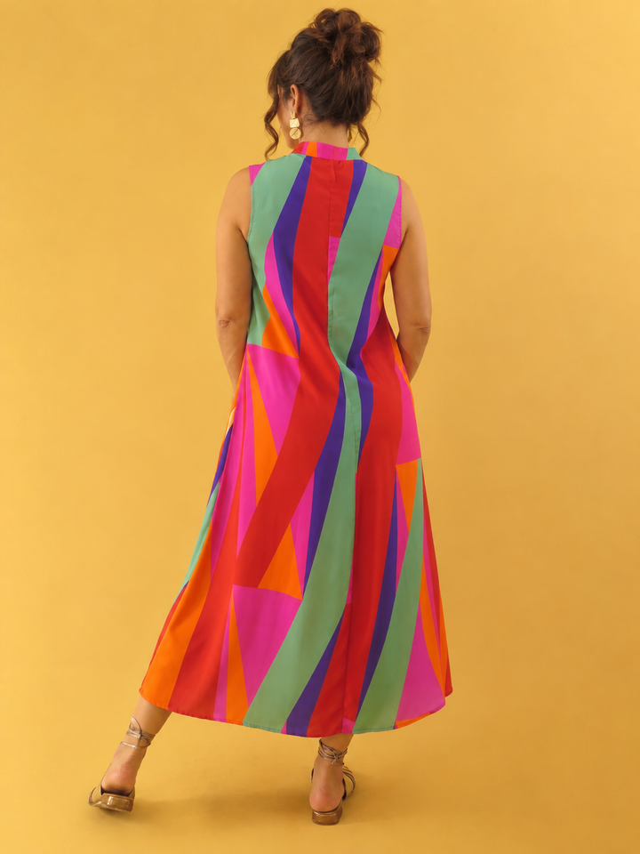 VESTIDO GOLA PADRE TORRES