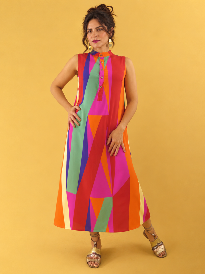 VESTIDO GOLA PADRE TORRES