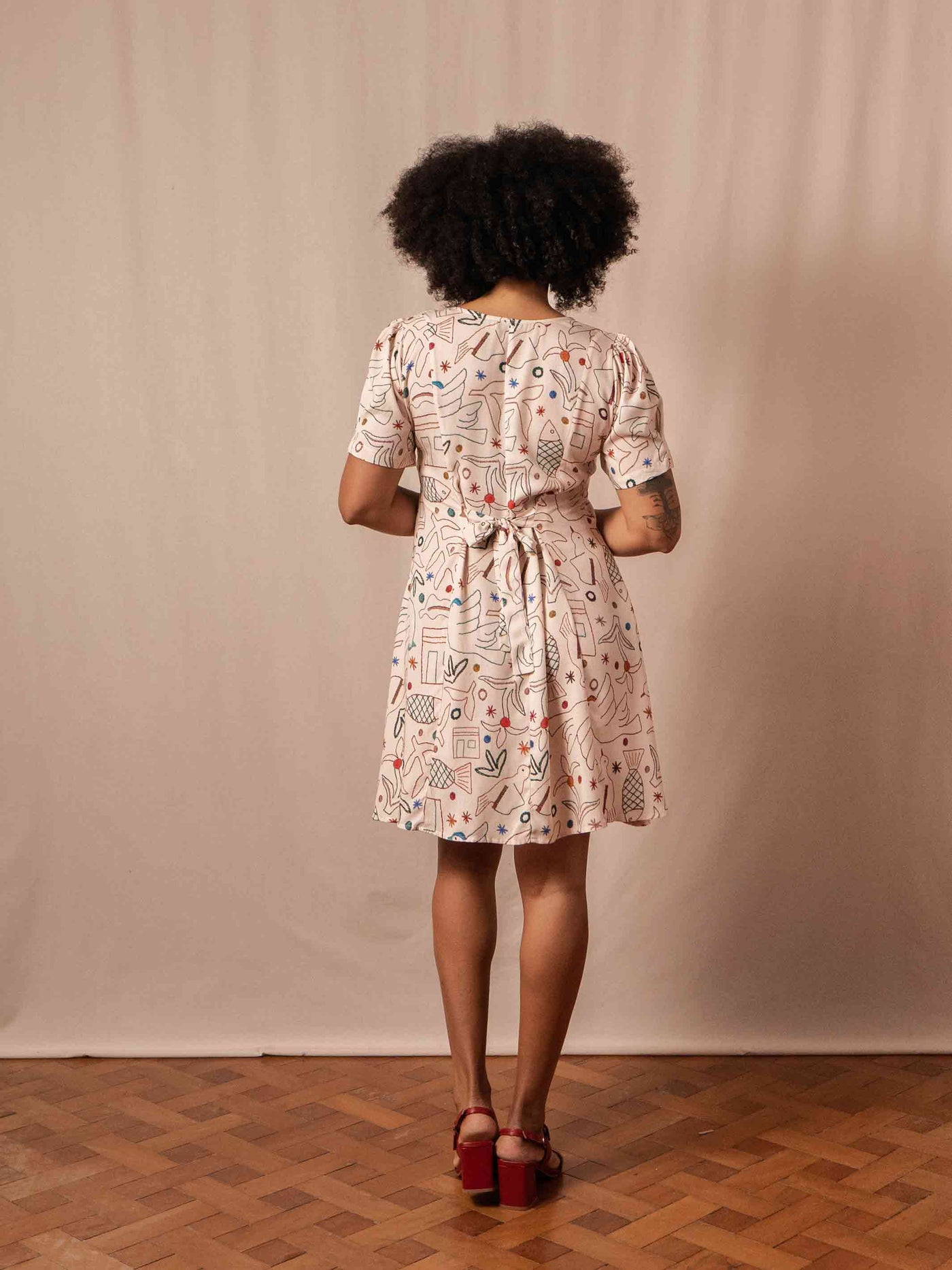 VESTIDO DAI CURTO | BORDADO