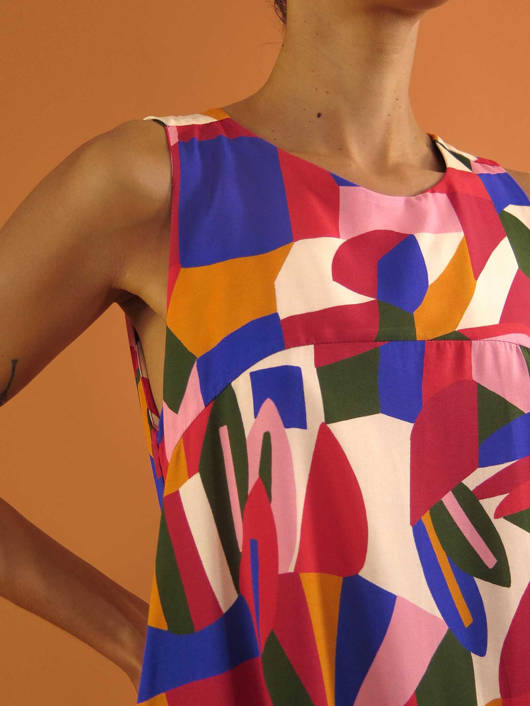 vestido_feminina_duas-design_moda-autoral_recife_pernambuco_399ef84f-45fa-40ed-a0b5-c07e12d47fae