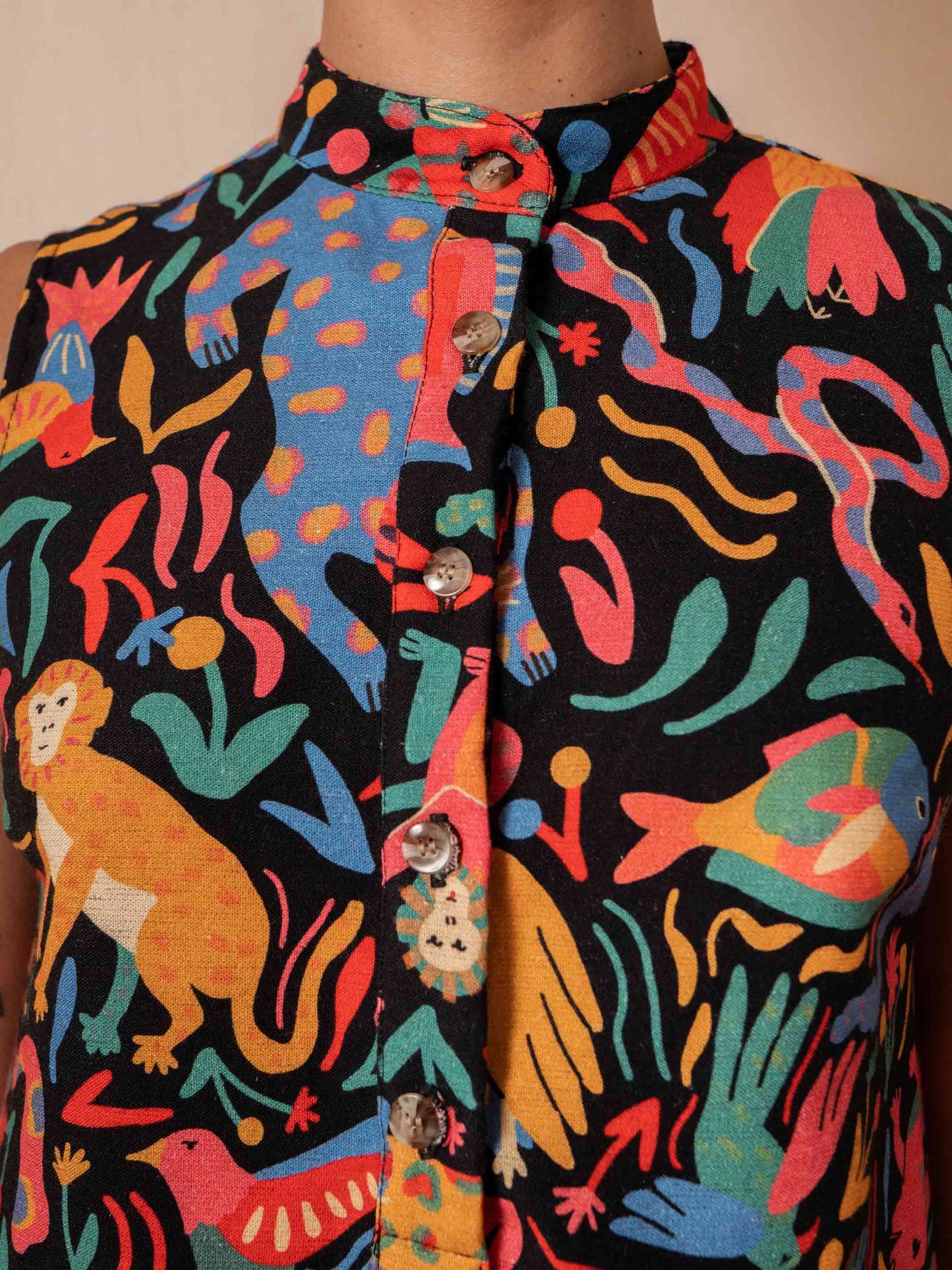 VESTIDO GOLA PADRE LONGUETE ALGODÃO | É O BICHO