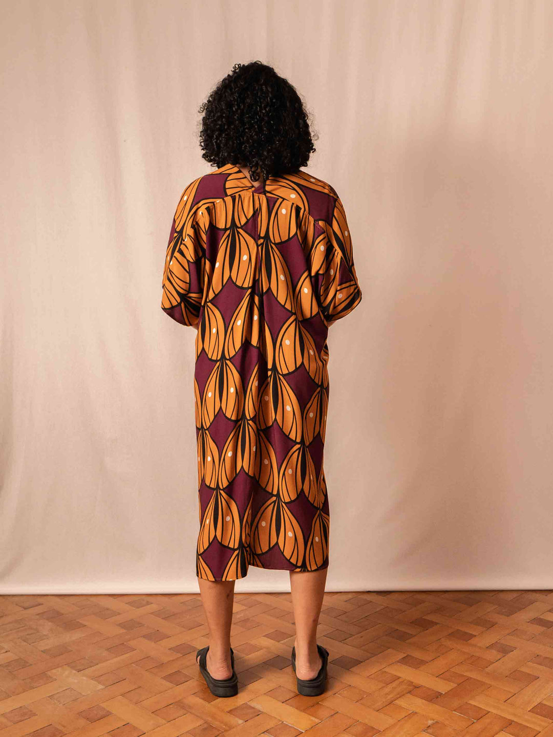 vestido_midi_estampado_duas-design_moda-autoral