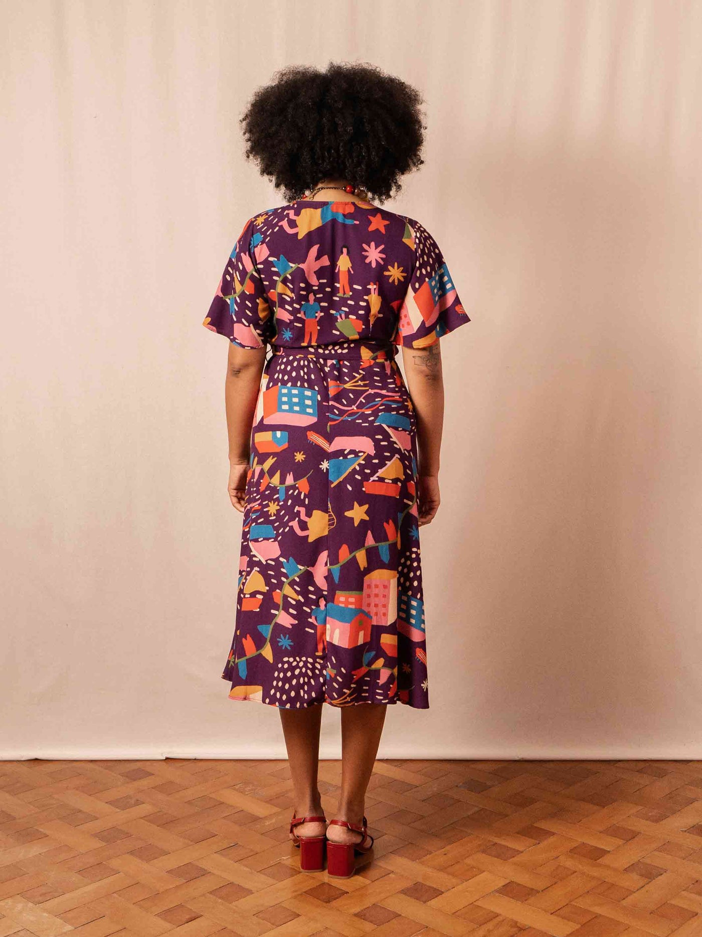 vestido_transpassado_estampado_djanira3