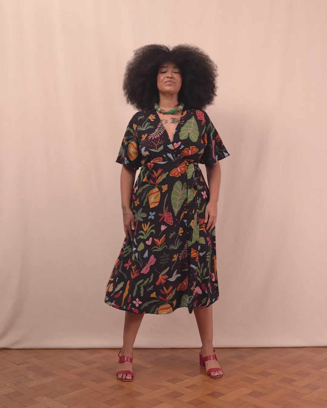 VESTIDO TRANSPASSADO | GUITA